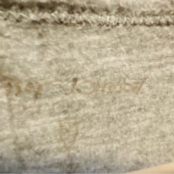 Betsey Johnson 💄 Lipstick Tank with Wide Arm opening for a fun workout attire - Picture 8 of 8